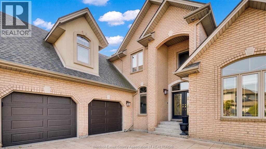 380 Shoreview Circle, Windsor, Ontario  N8P 1M7 - Photo 3 - 26015722