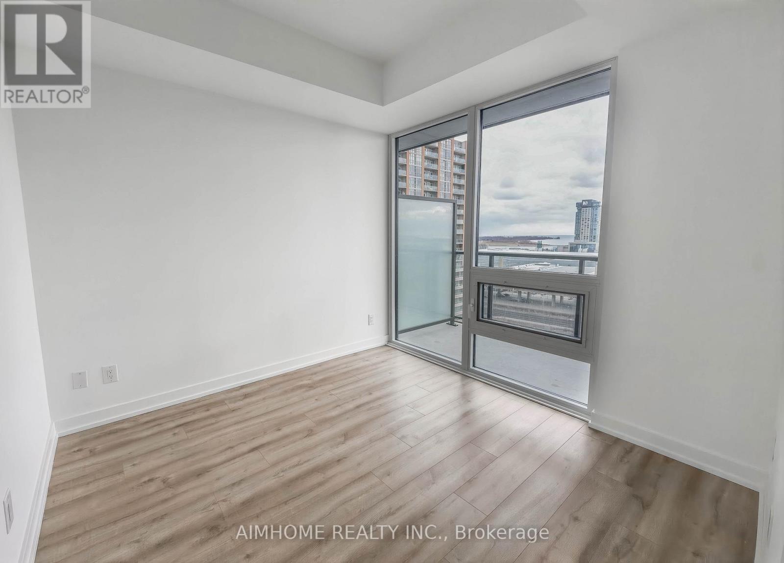 1001 - 135 East Liberty Street, Toronto, Ontario  M6K 0G7 - Photo 6 - C13509316