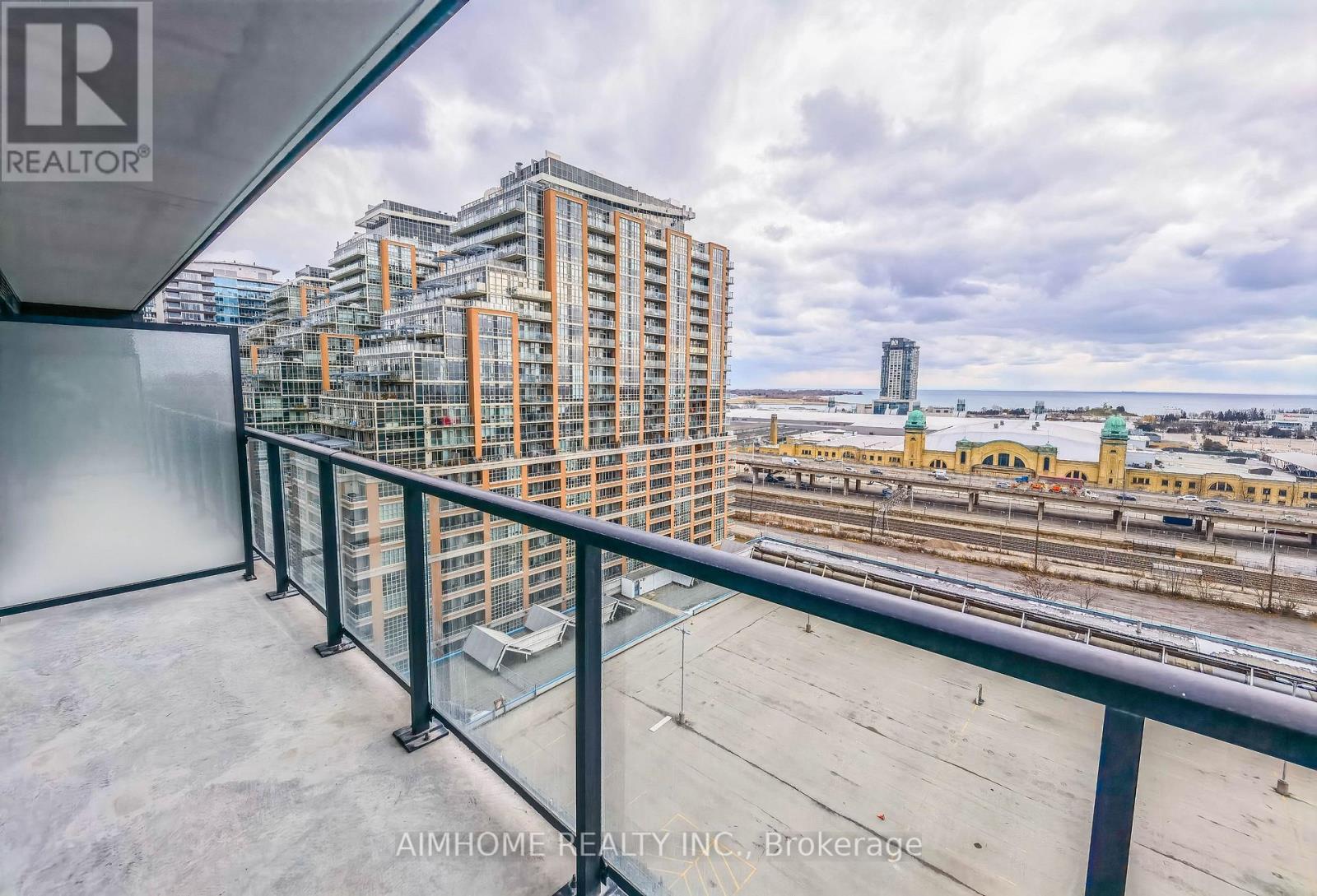 1001 - 135 East Liberty Street, Toronto, Ontario  M6K 0G7 - Photo 9 - C13509316