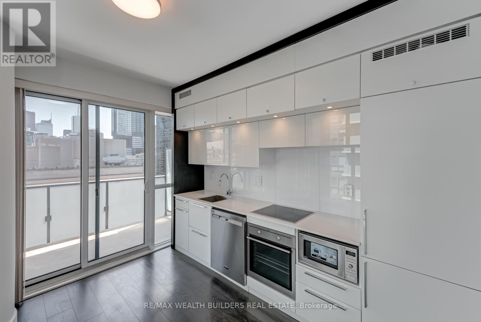 1410 - 15 Grenville Street, Toronto, Ontario  M4Y 1A1 - Photo 12 - C13509342