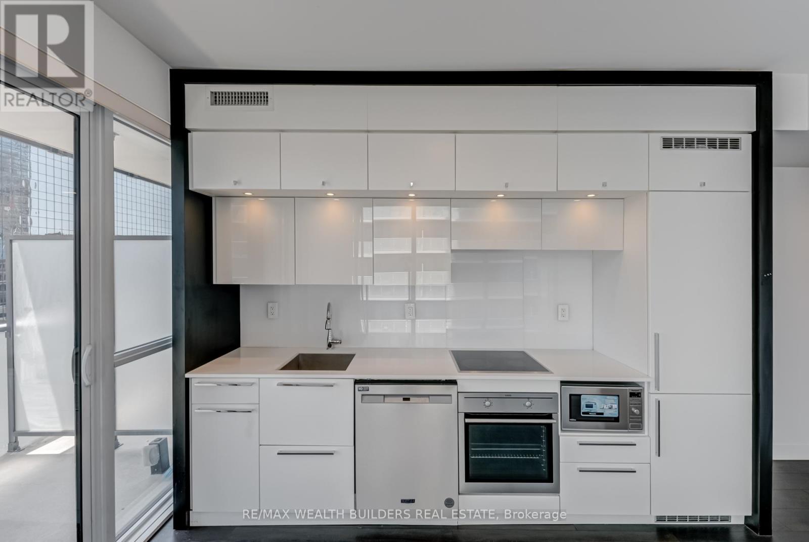 1410 - 15 Grenville Street, Toronto, Ontario  M4Y 1A1 - Photo 13 - C13509342