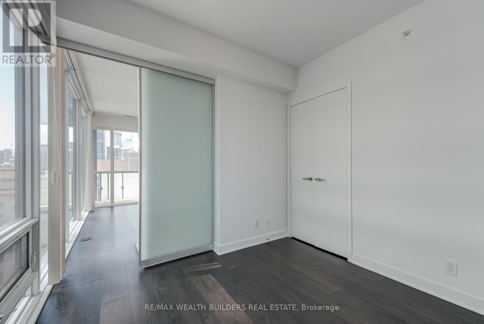 1410 - 15 Grenville Street, Toronto, Ontario  M4Y 1A1 - Photo 21 - C13509342