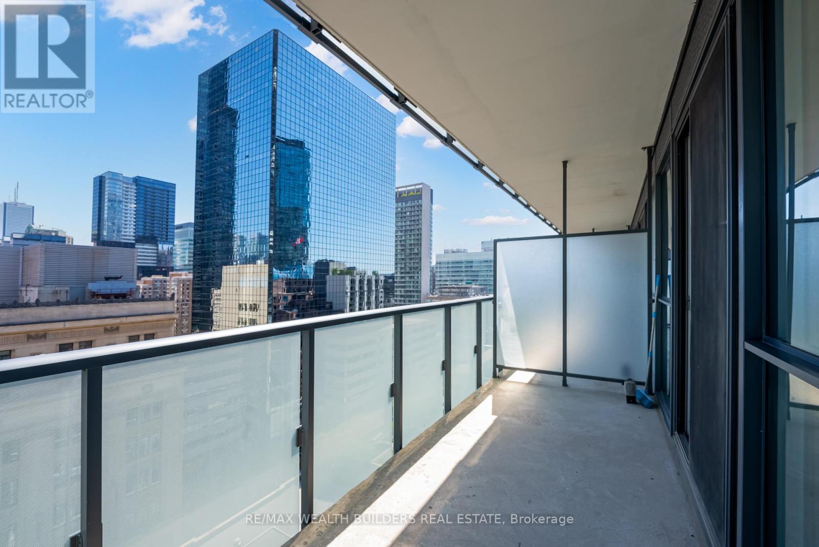 1410 - 15 Grenville Street, Toronto, Ontario  M4Y 1A1 - Photo 26 - C13509342