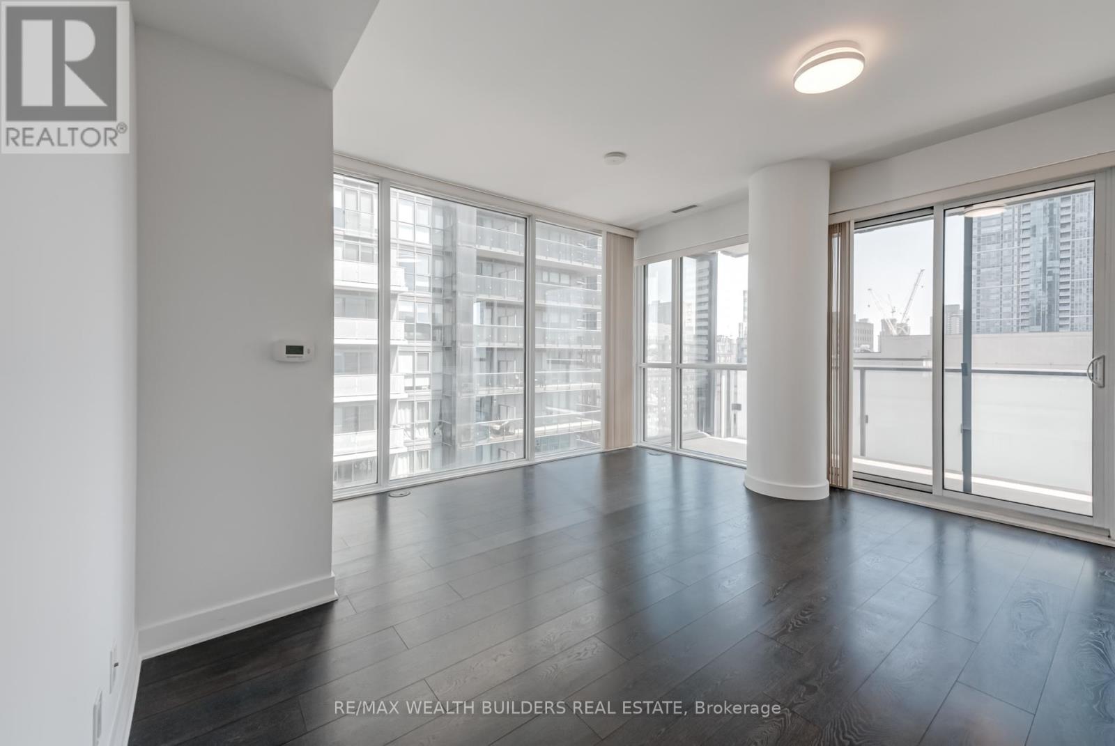 1410 - 15 Grenville Street, Toronto, Ontario  M4Y 1A1 - Photo 8 - C13509342