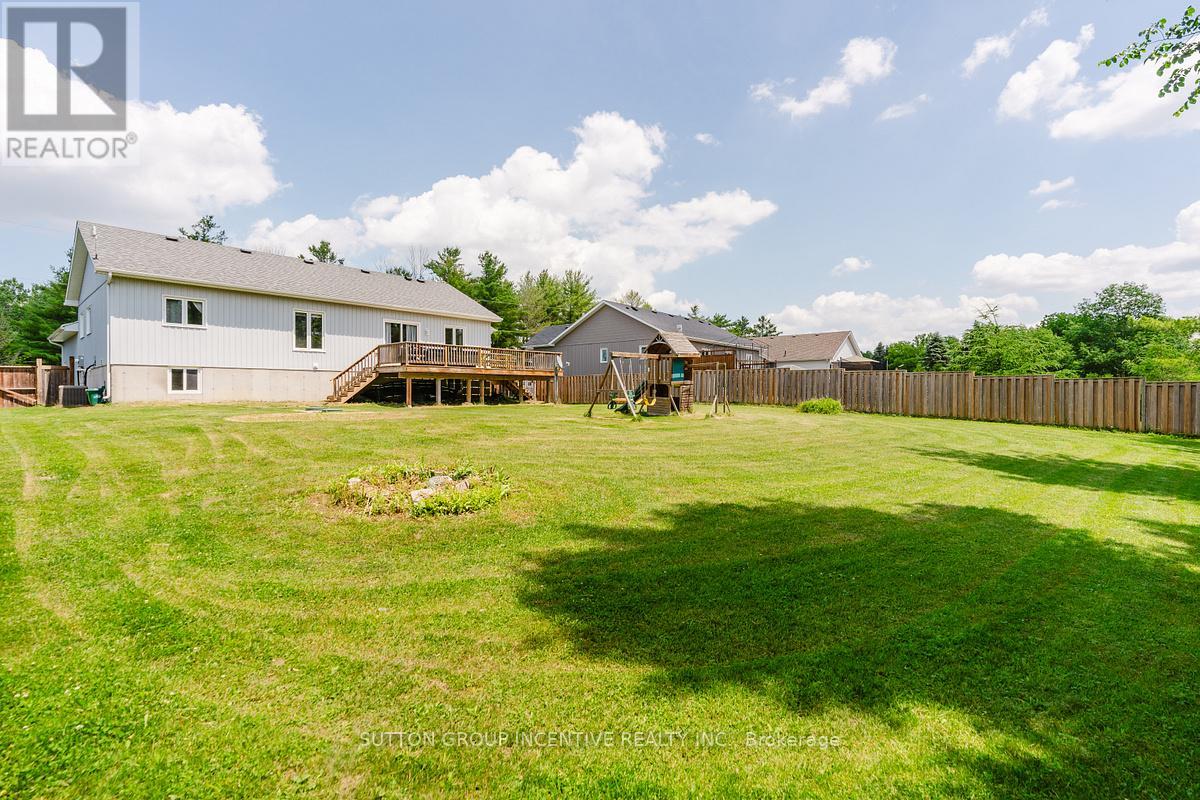 154 Switzer Street, Clearview, Ontario L0M 1N0 - Photo 37 - S13509002