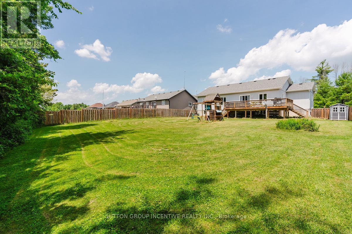 154 Switzer Street, Clearview, Ontario L0M 1N0 - Photo 39 - S13509002