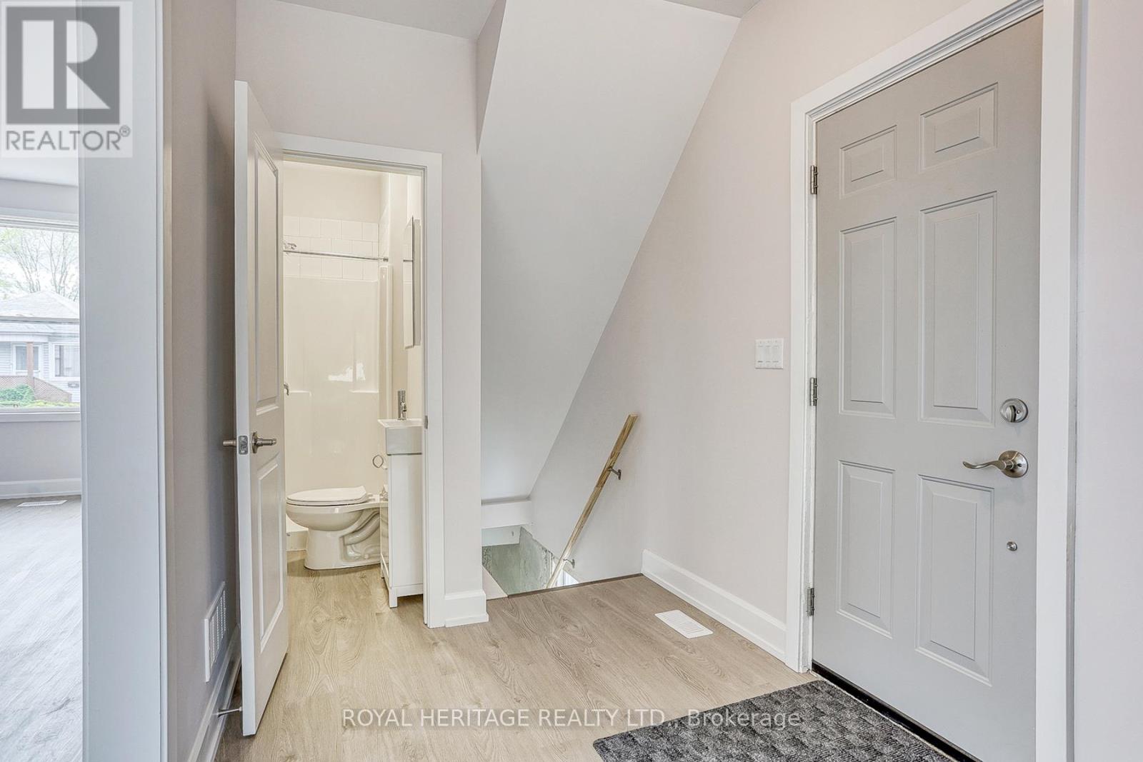 145 Centre Street N, Oshawa, Ontario  L1G 4C2 - Photo 13 - E13509328