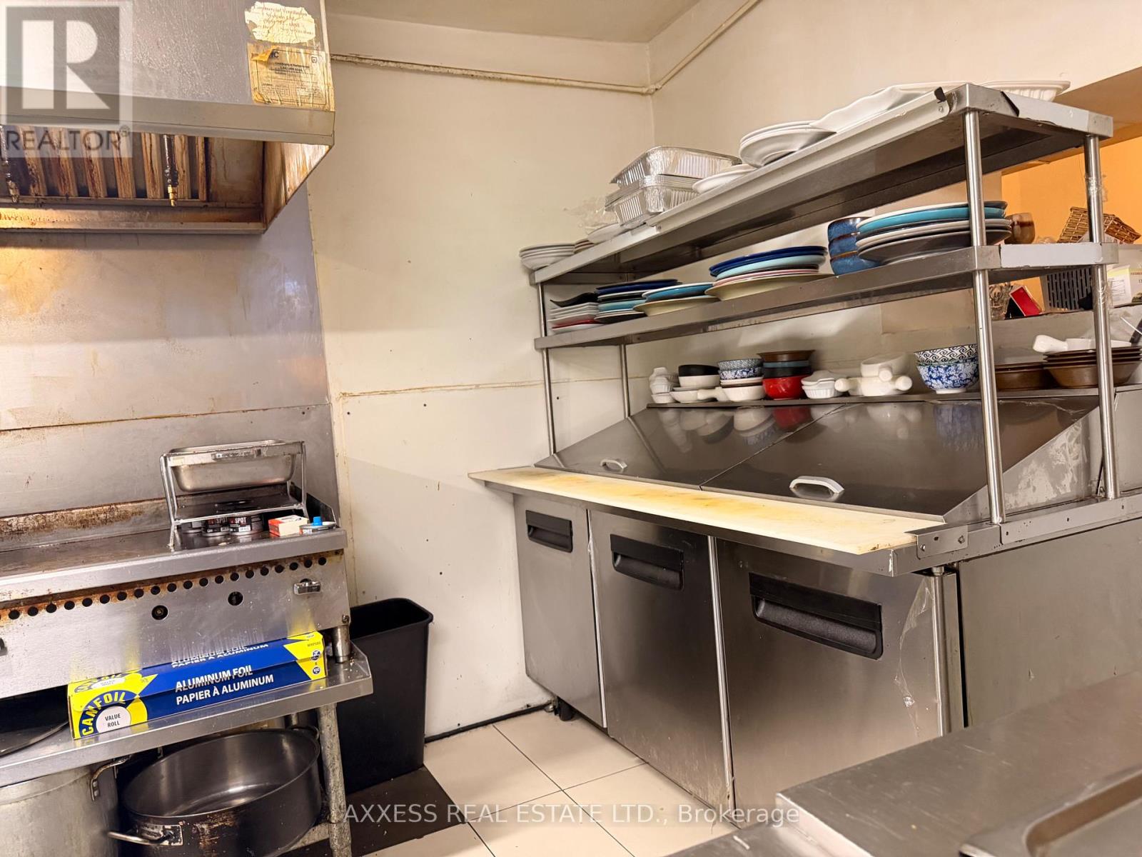 22 Holland Street W, Bradford West Gwillimbury, Ontario  L3Z 2A7 - Photo 6 - N13509298