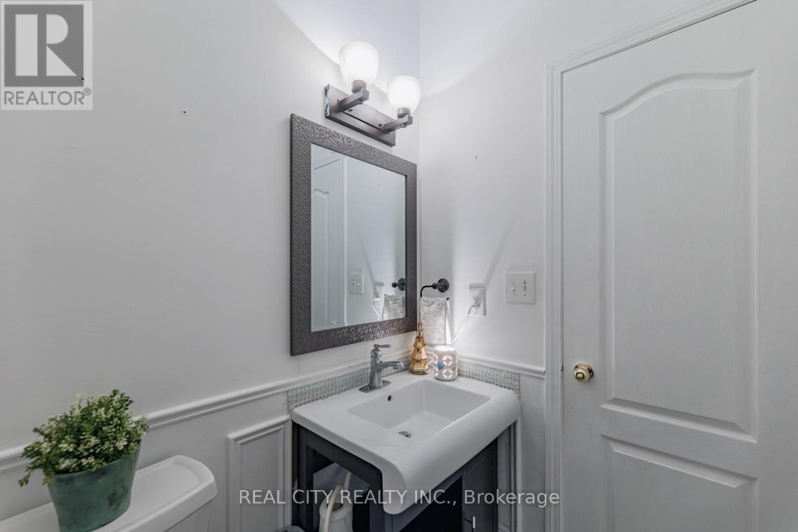 1580 Earl Crescent, Milton, Ontario  L9T 5Z2 - Photo 19 - W13497652