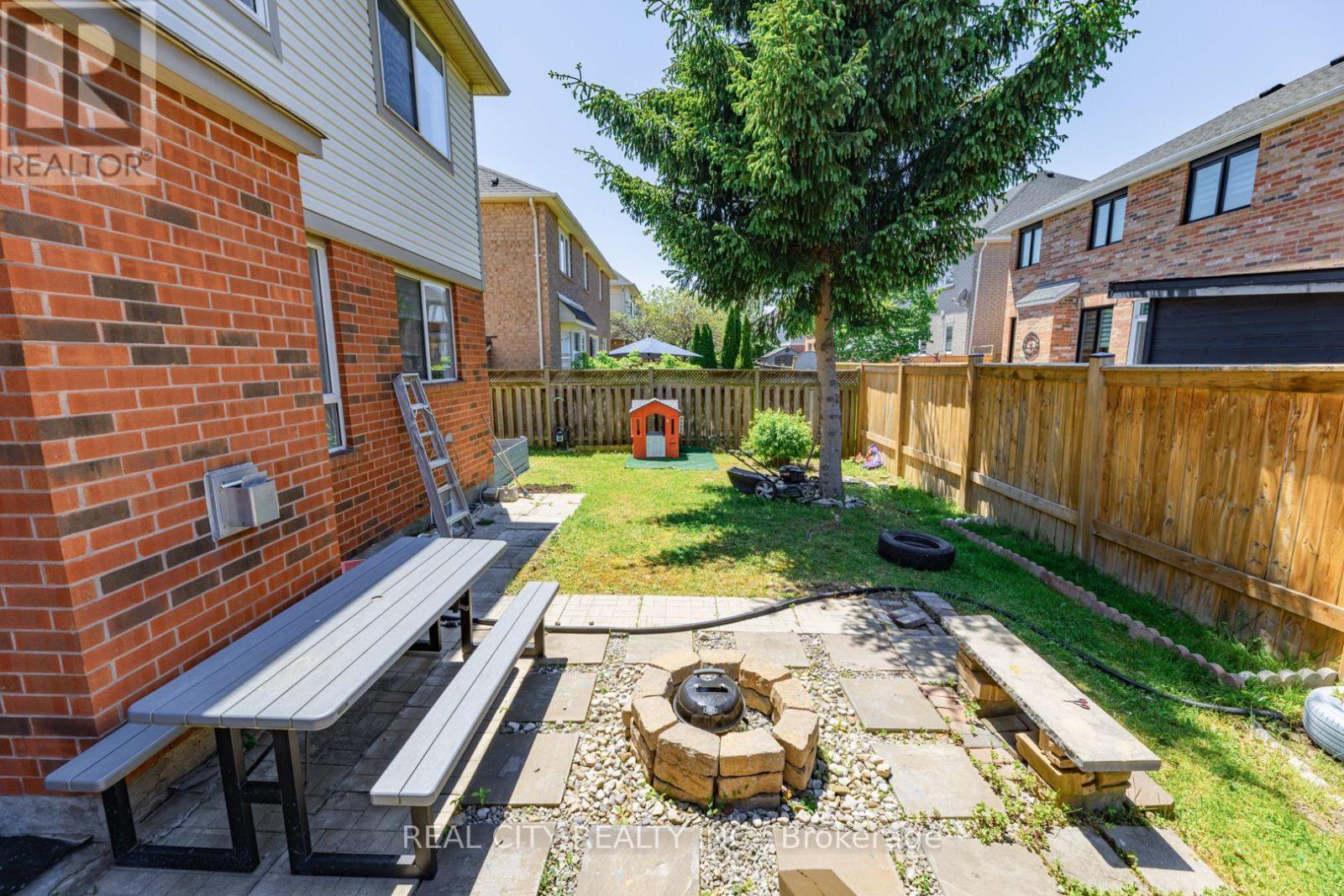 1580 Earl Crescent, Milton, Ontario  L9T 5Z2 - Photo 35 - W13497652