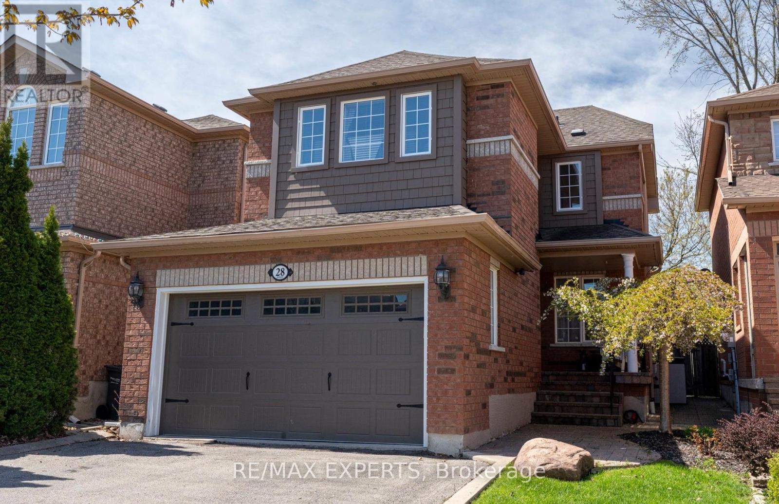 28 CRESTRIDGE DRIVE, Caledon, Ontario
