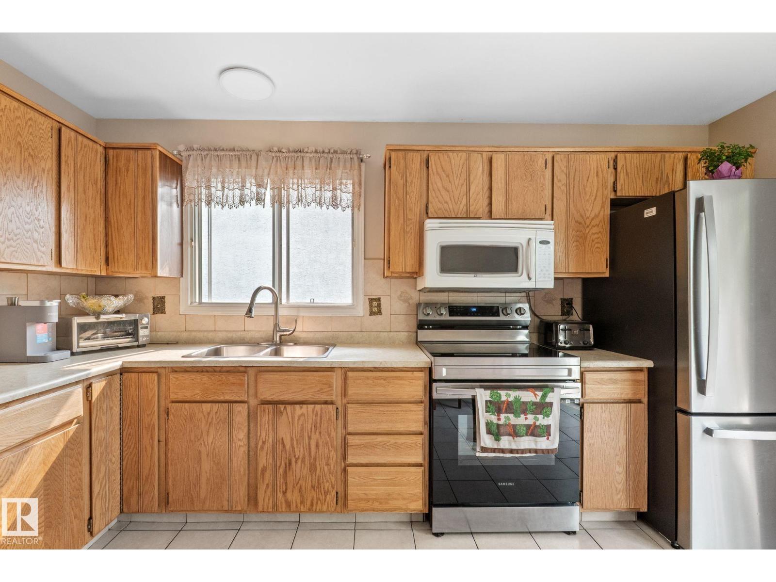 18126 98 Av NW, Edmonton, Alberta  T5T 3H6 - Photo 25 - E4496560