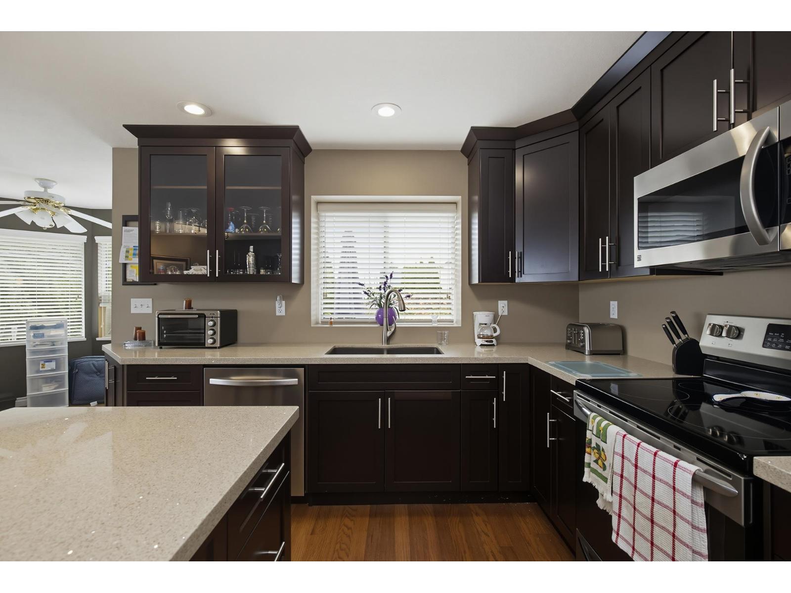 8219 Fujino Street, Mission, British Columbia  V2V 6T6 - Photo 7 - R3140020