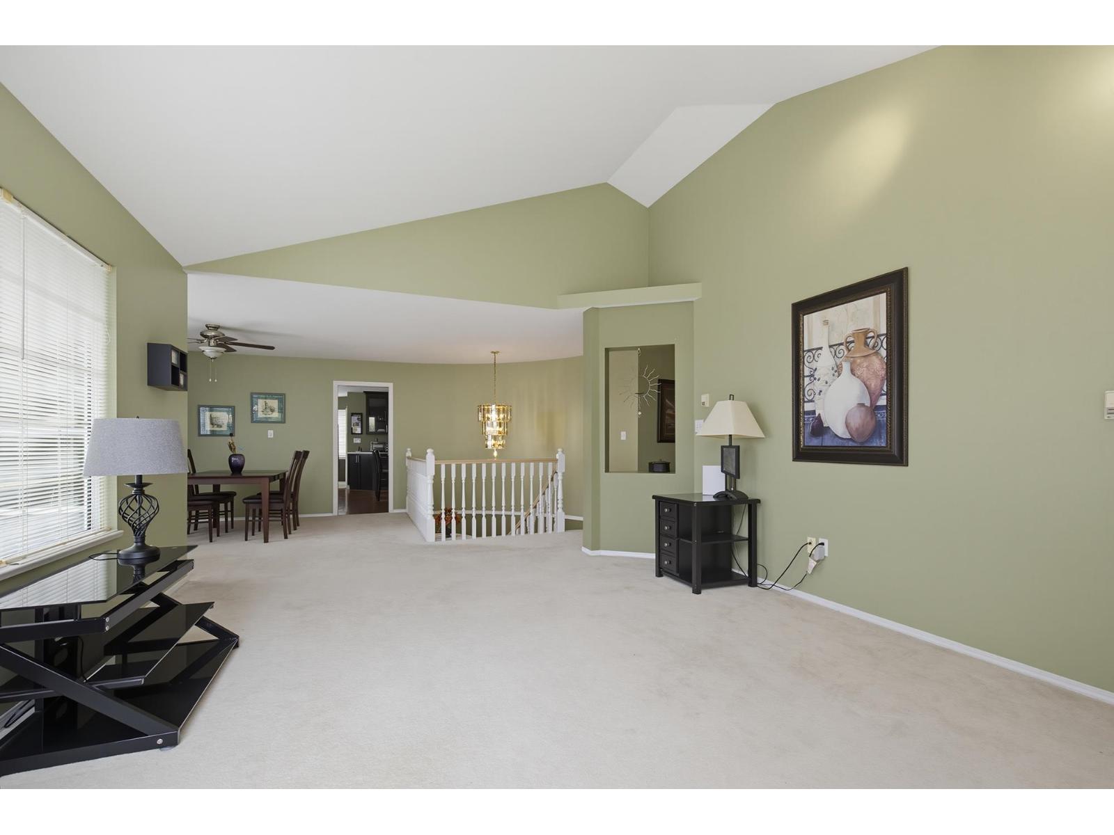 8219 Fujino Street, Mission, British Columbia  V2V 6T6 - Photo 15 - R3140020
