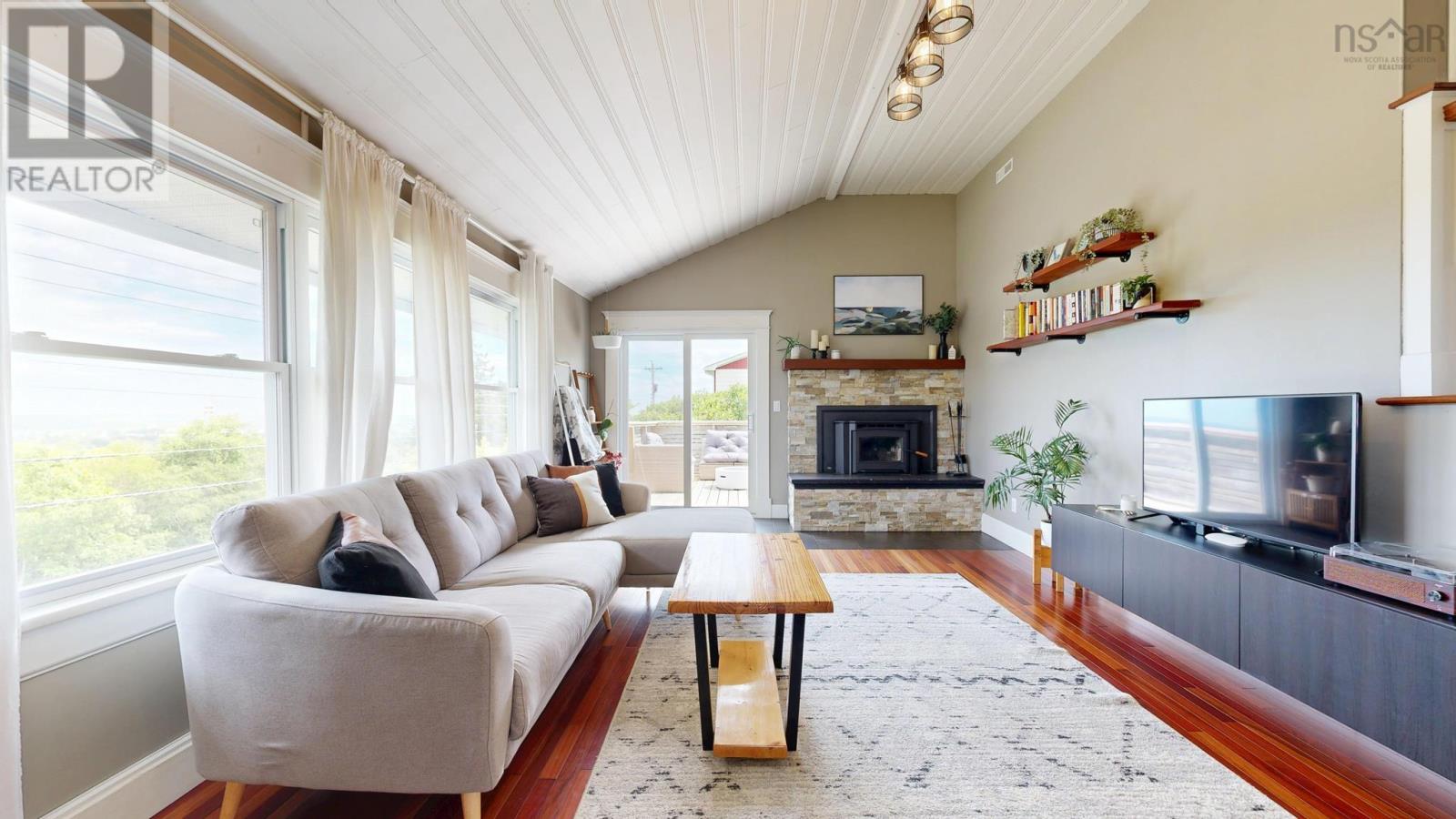 145 Haddon Hill Rd, Chester, Nova Scotia  B0J 1J0 - Photo 16 - 202615852