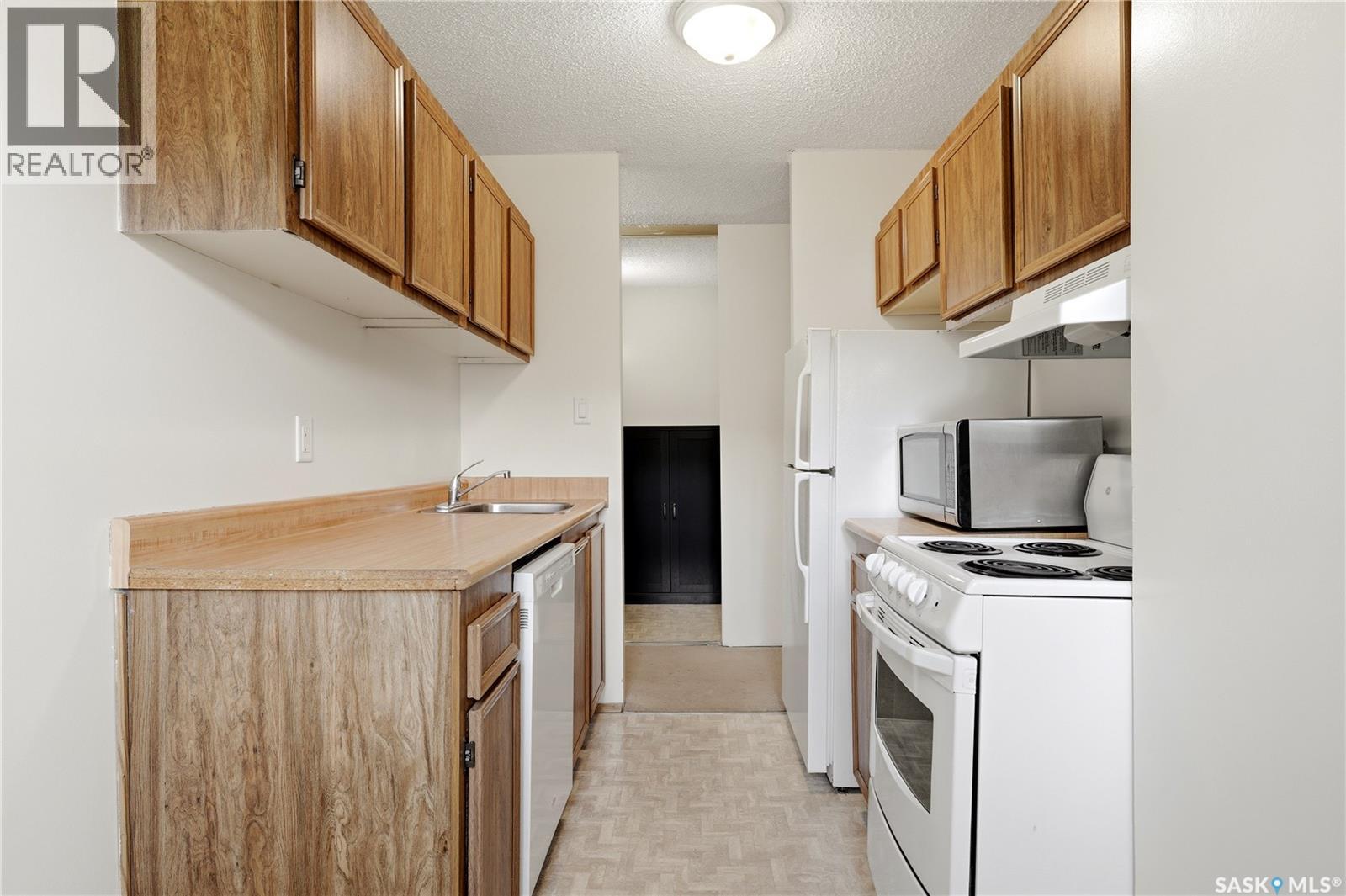 203 15 Alport Crescent, Regina, Saskatchewan  S4R 8C6 - Photo 10 - SK041227