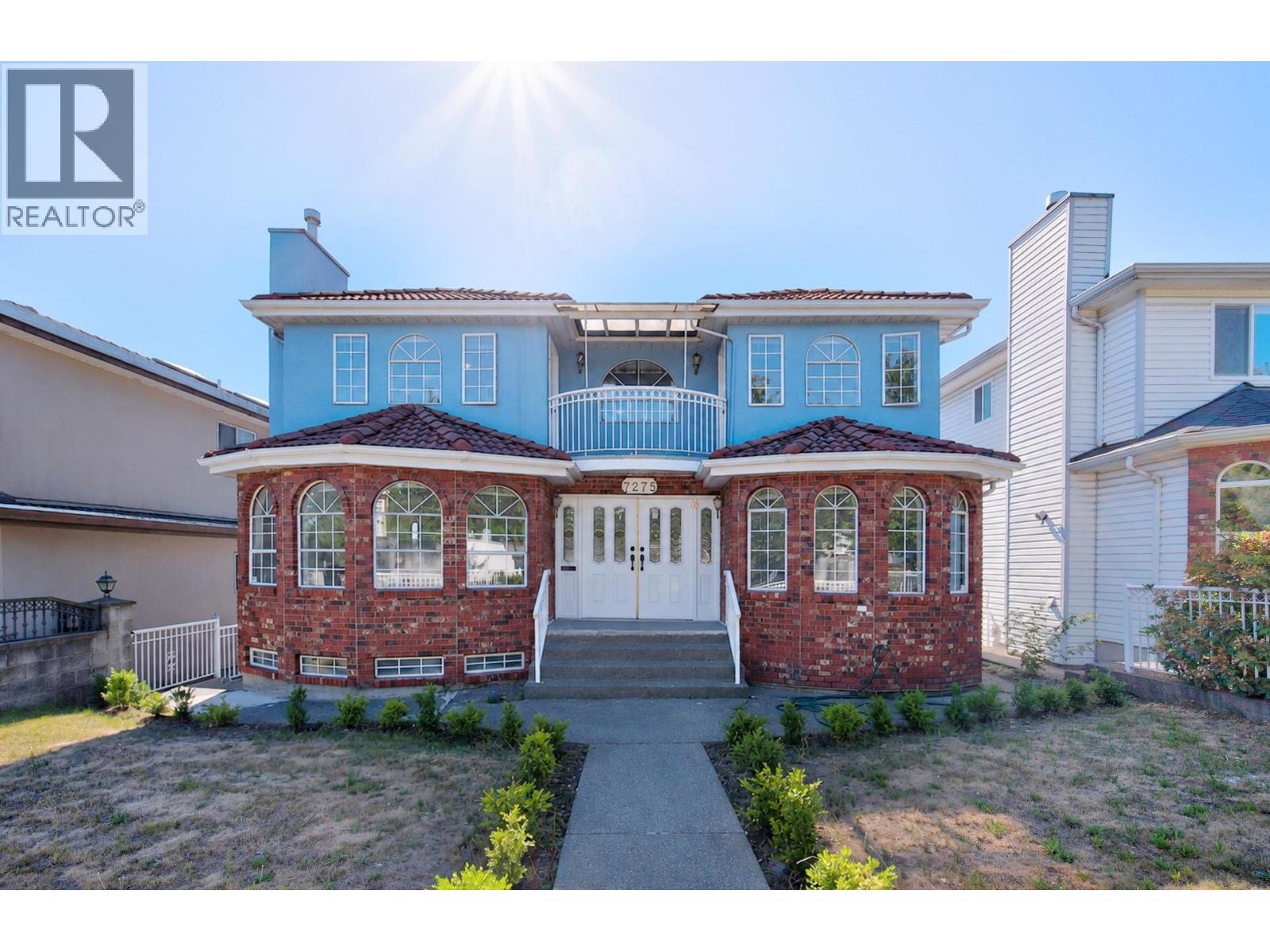 7275 VICTORIA DRIVE, Vancouver, British Columbia