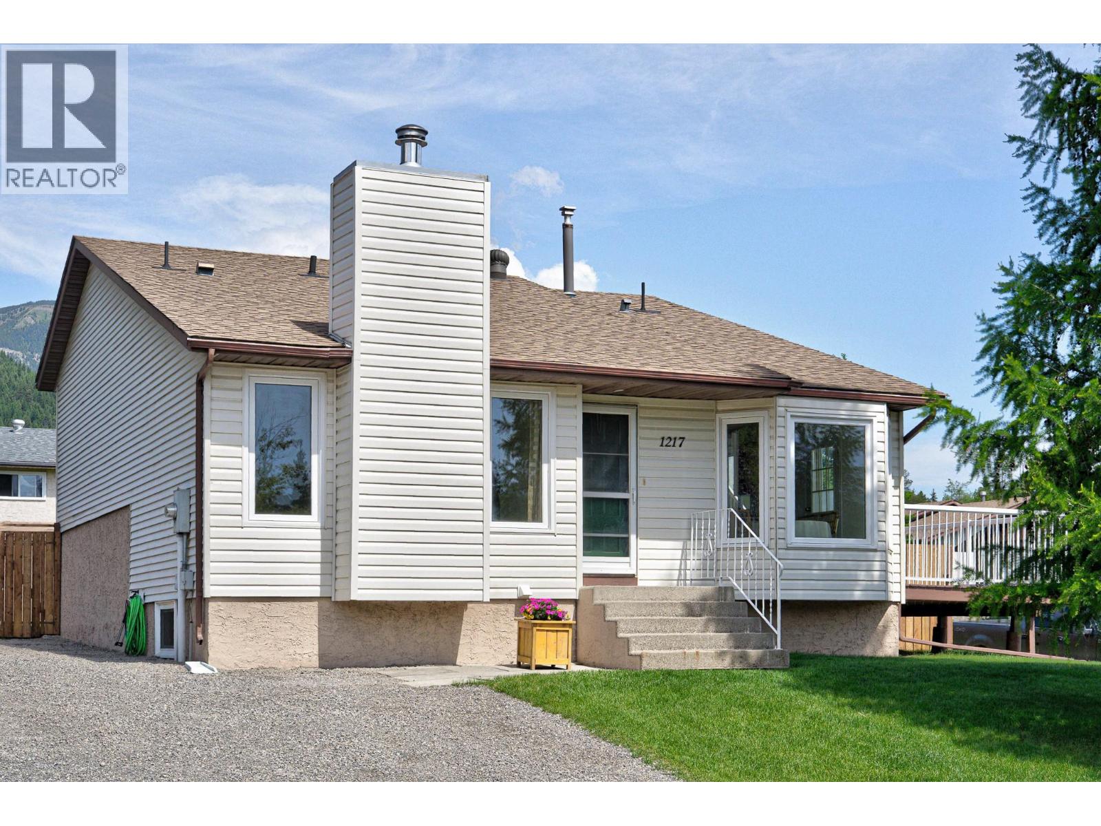 1217 Hickory Crescent, Sparwood, British Columbia  V0B 2G2 - Photo 66 - 10389653