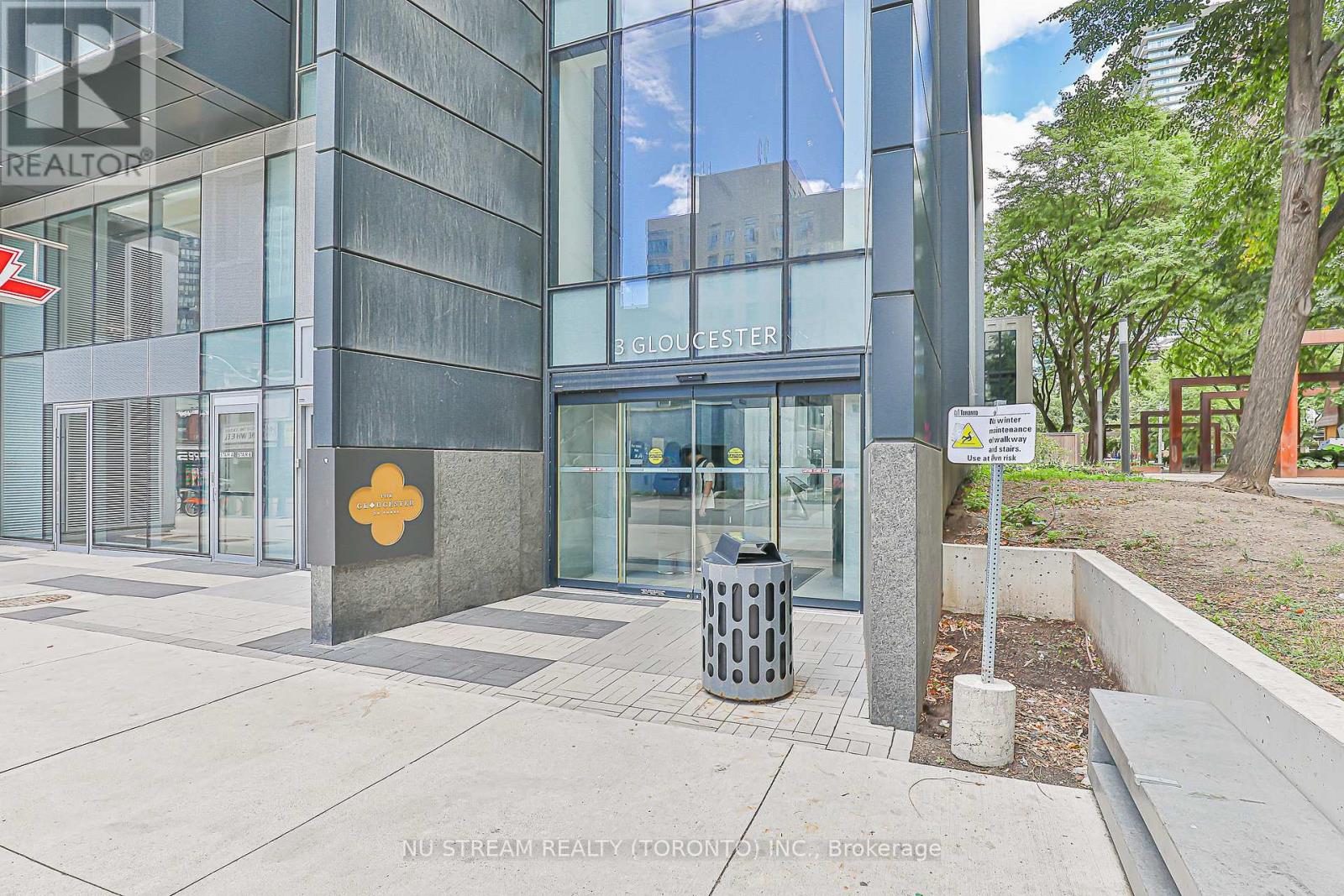 4202 - 3 Gloucester Street, Toronto, Ontario  M4Y 0C6 - Photo 2 - C13509456