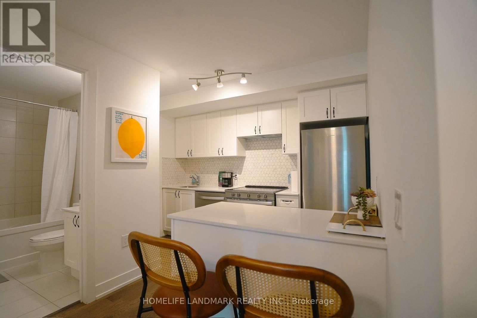 154 - 1095 Douglas Mccurdy Common, Mississauga, Ontario  L5G 0C6 - Photo 5 - W13509392