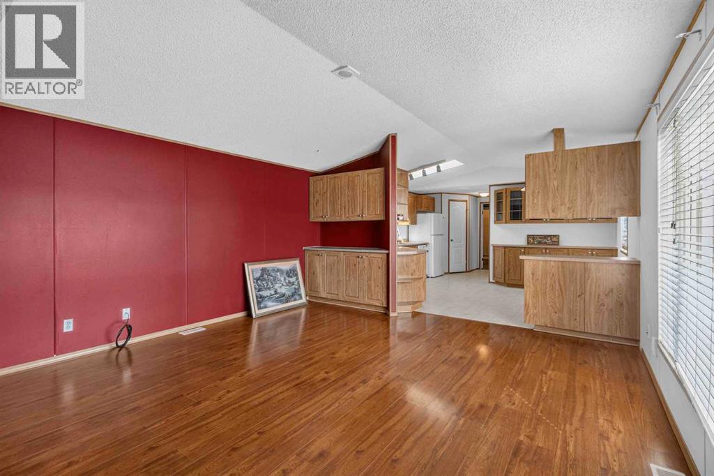 485 Harpe Way, Fort Mcmurray, Alberta  T9K 2K7 - Photo 3 - A2325503