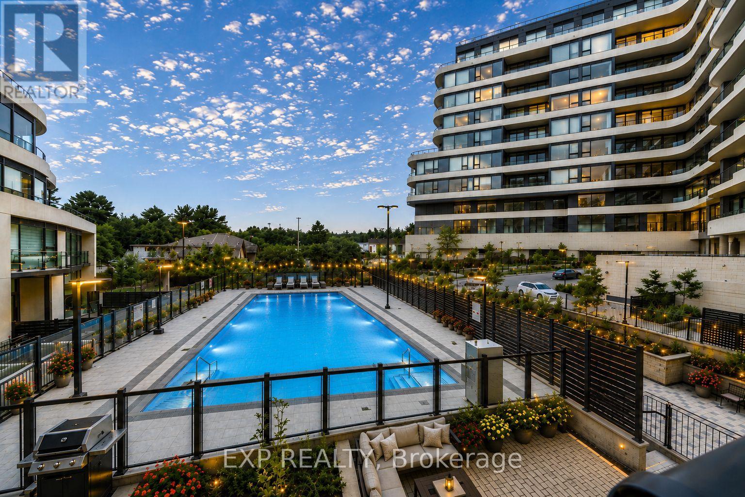 235 - 8188 Yonge Street, Vaughan, Ontario  L4J 0M2 - Photo 2 - N13496644