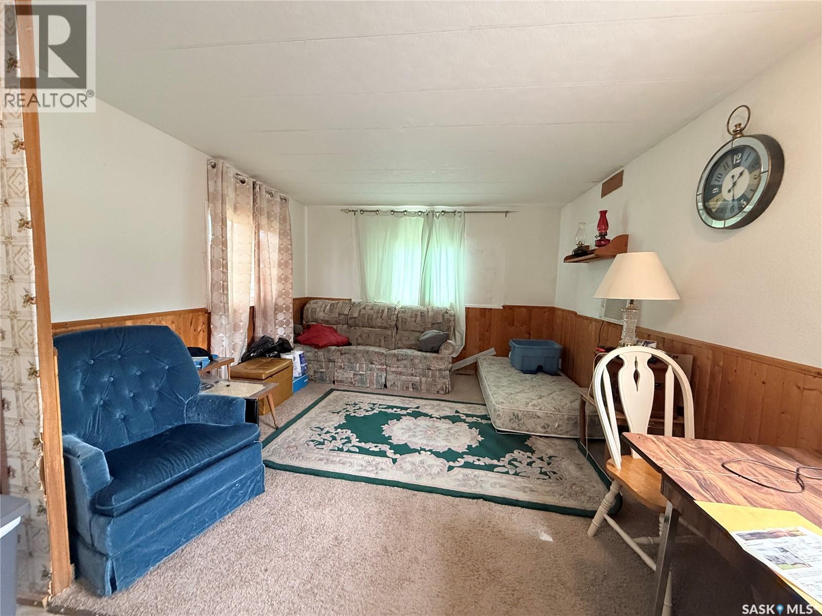 #10-360 5th Street E, Shaunavon, Saskatchewan  S0N 2M0 - Photo 4 - SK040855