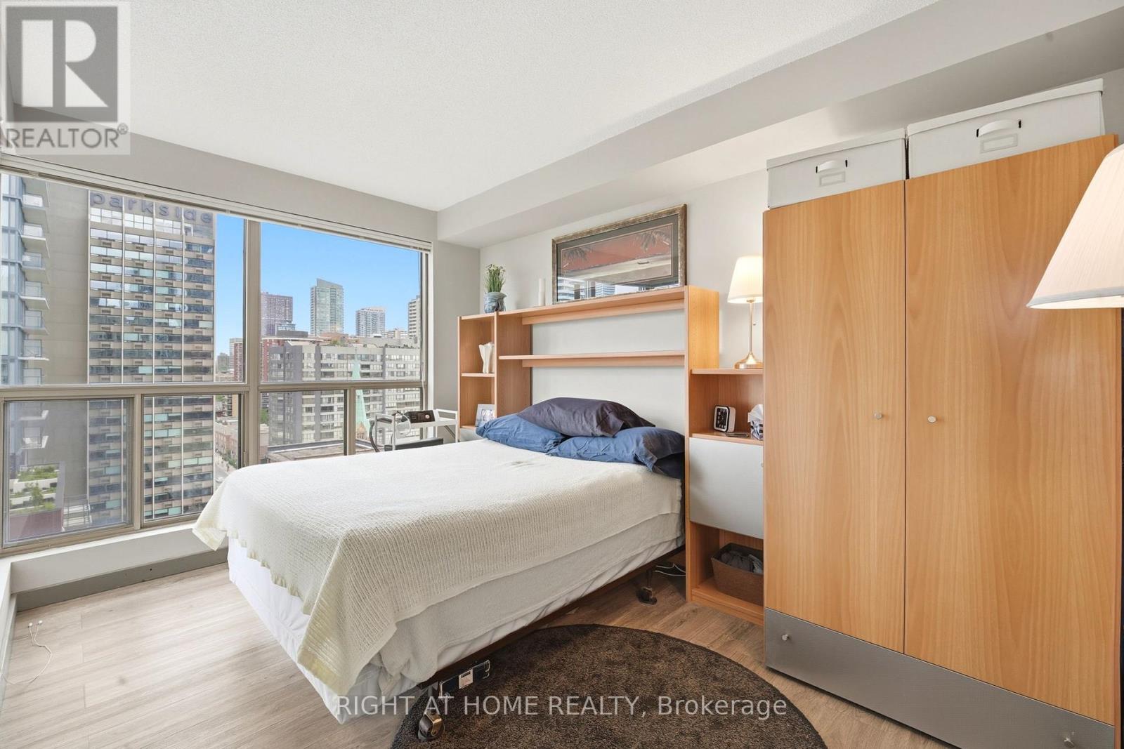 1602 - 298 Jarvis Street, Toronto, Ontario M5B 2M4 - Photo 15 - C13509474