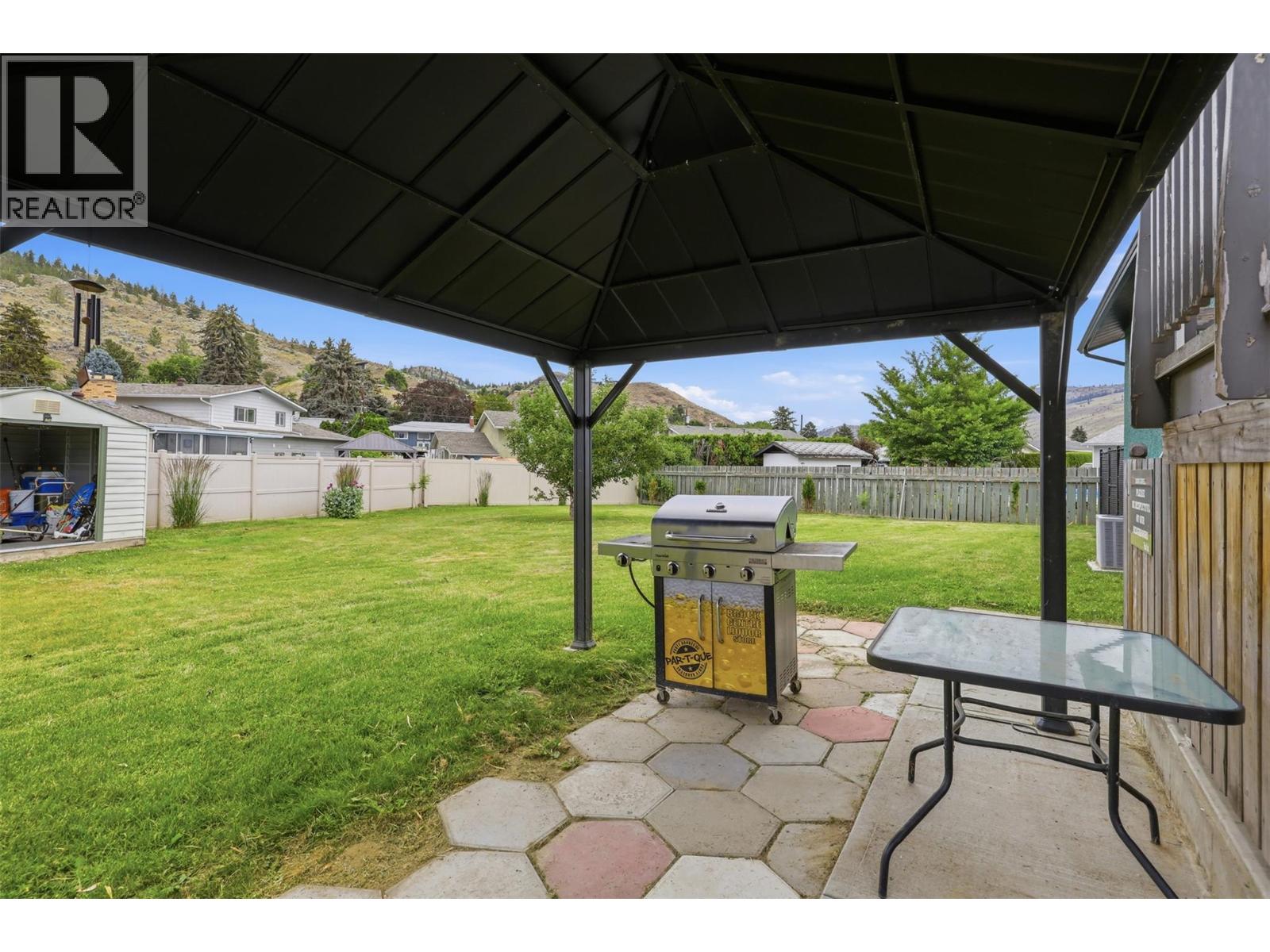 870 Sumac Place, Kamloops, British Columbia  V2B 6R4 - Photo 28 - 10393251
