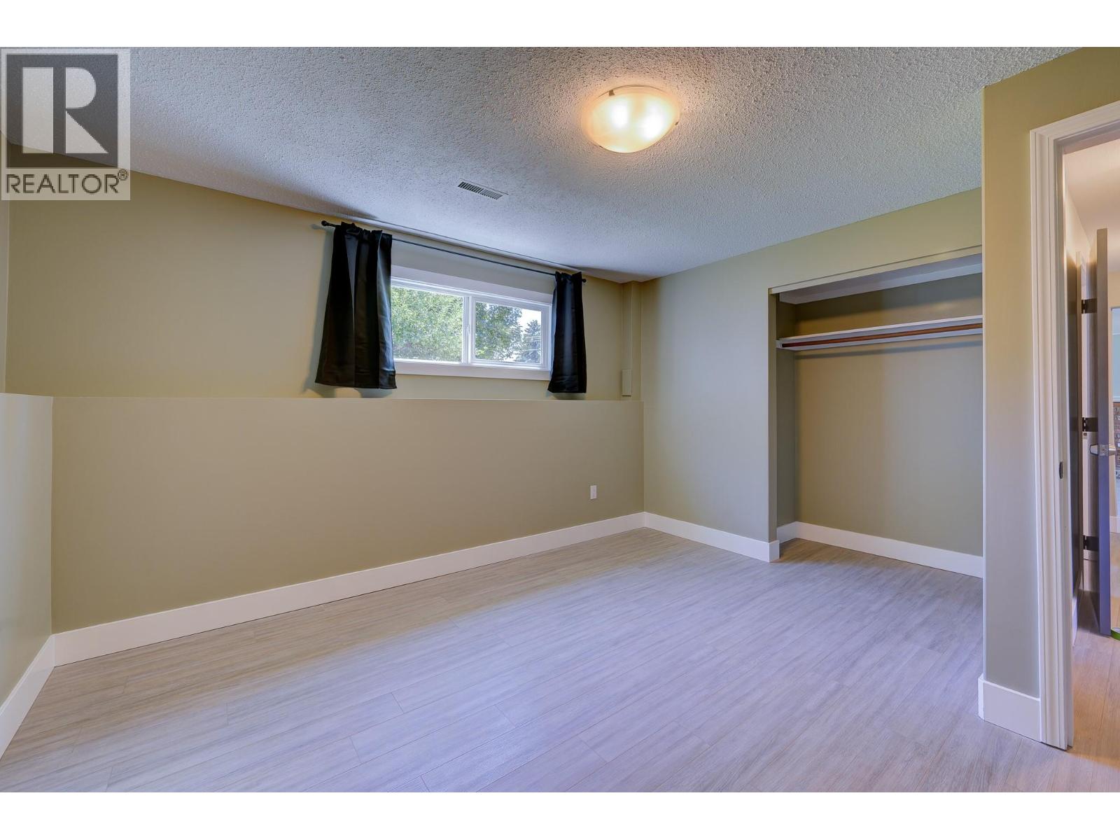 870 Sumac Place, Kamloops, British Columbia  V2B 6R4 - Photo 25 - 10393251