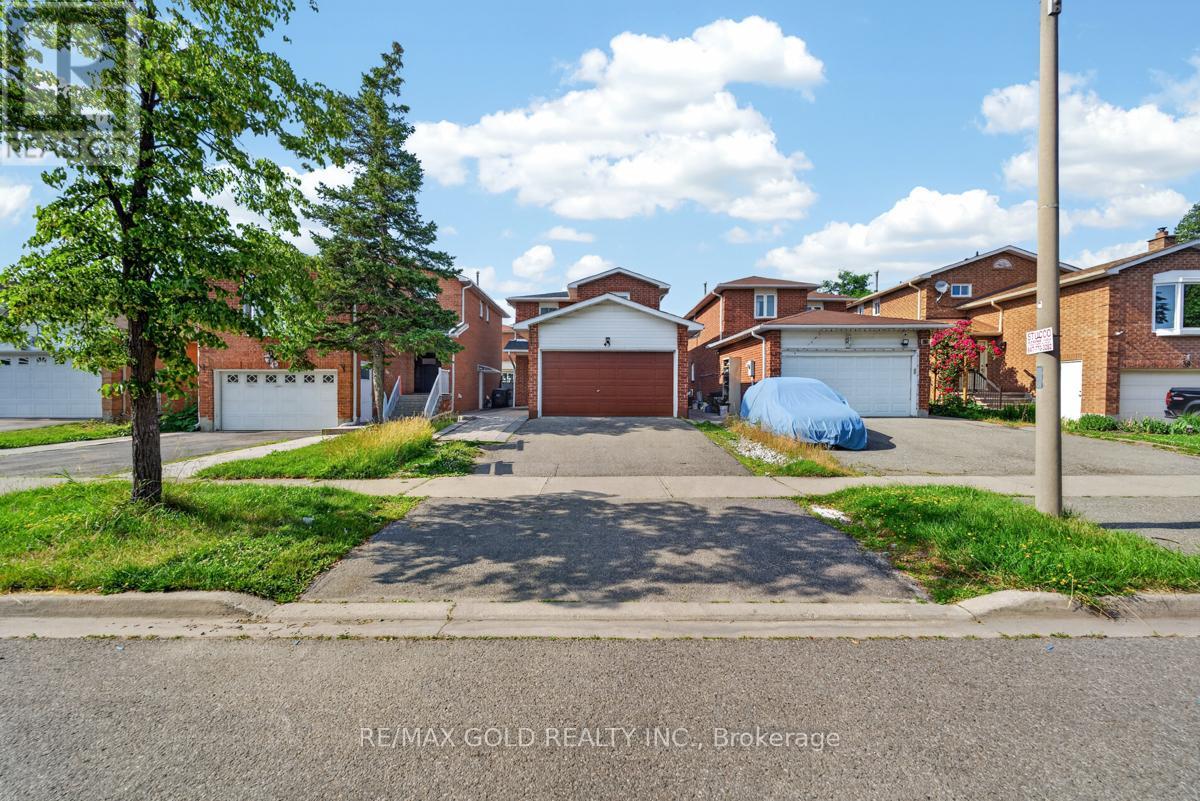43 ALABASTER DRIVE, Brampton, Ontario