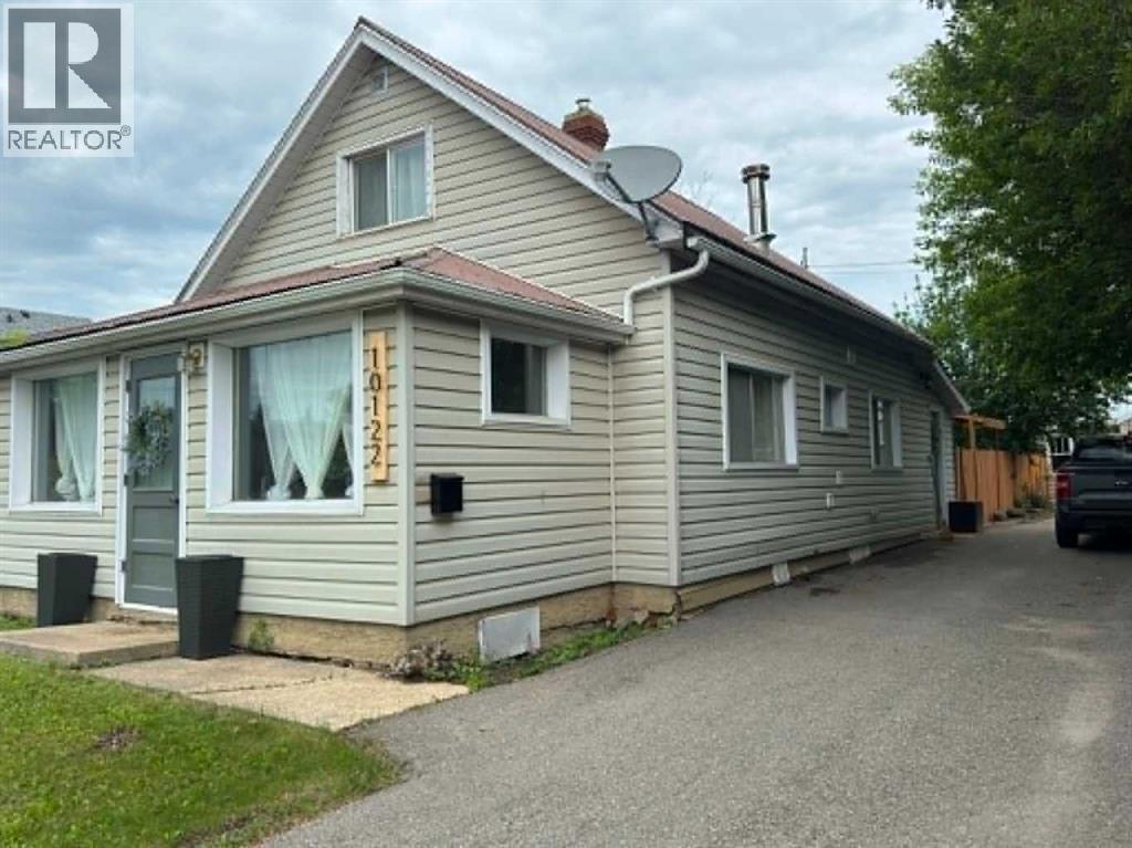 10122 106 Avenue, Grande Prairie, Alberta  T8V 1J8 - Photo 2 - A2325882