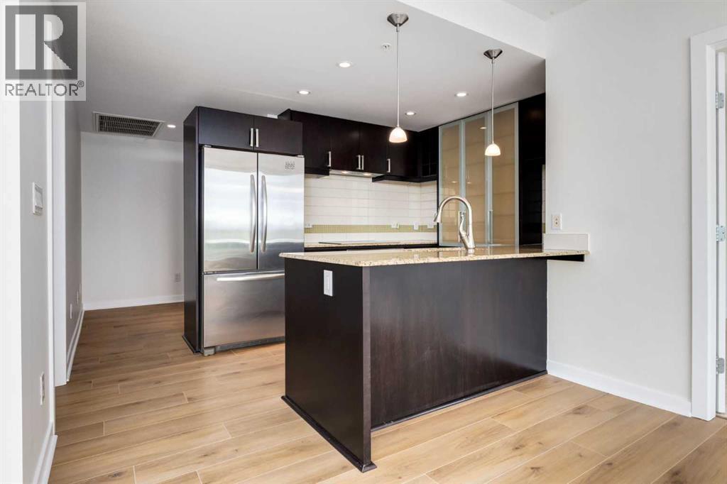 1904, 888 4 Avenue SW, Calgary, Alberta  T2P 0V2 - Photo 4 - A2319767