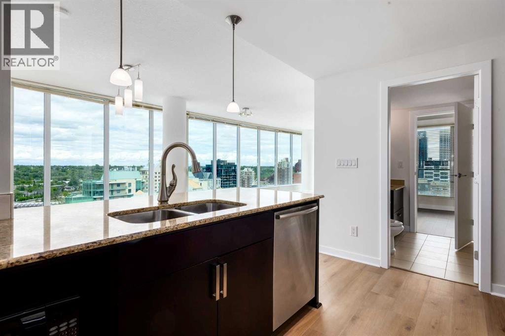 1904, 888 4 Avenue SW, Calgary, Alberta  T2P 0V2 - Photo 5 - A2319767