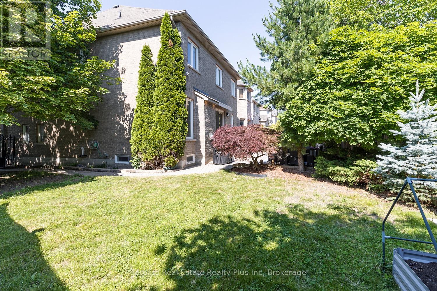 14 Riel Drive, Richmond Hill, Ontario  L4E 4W4 - Photo 10 - N13509520