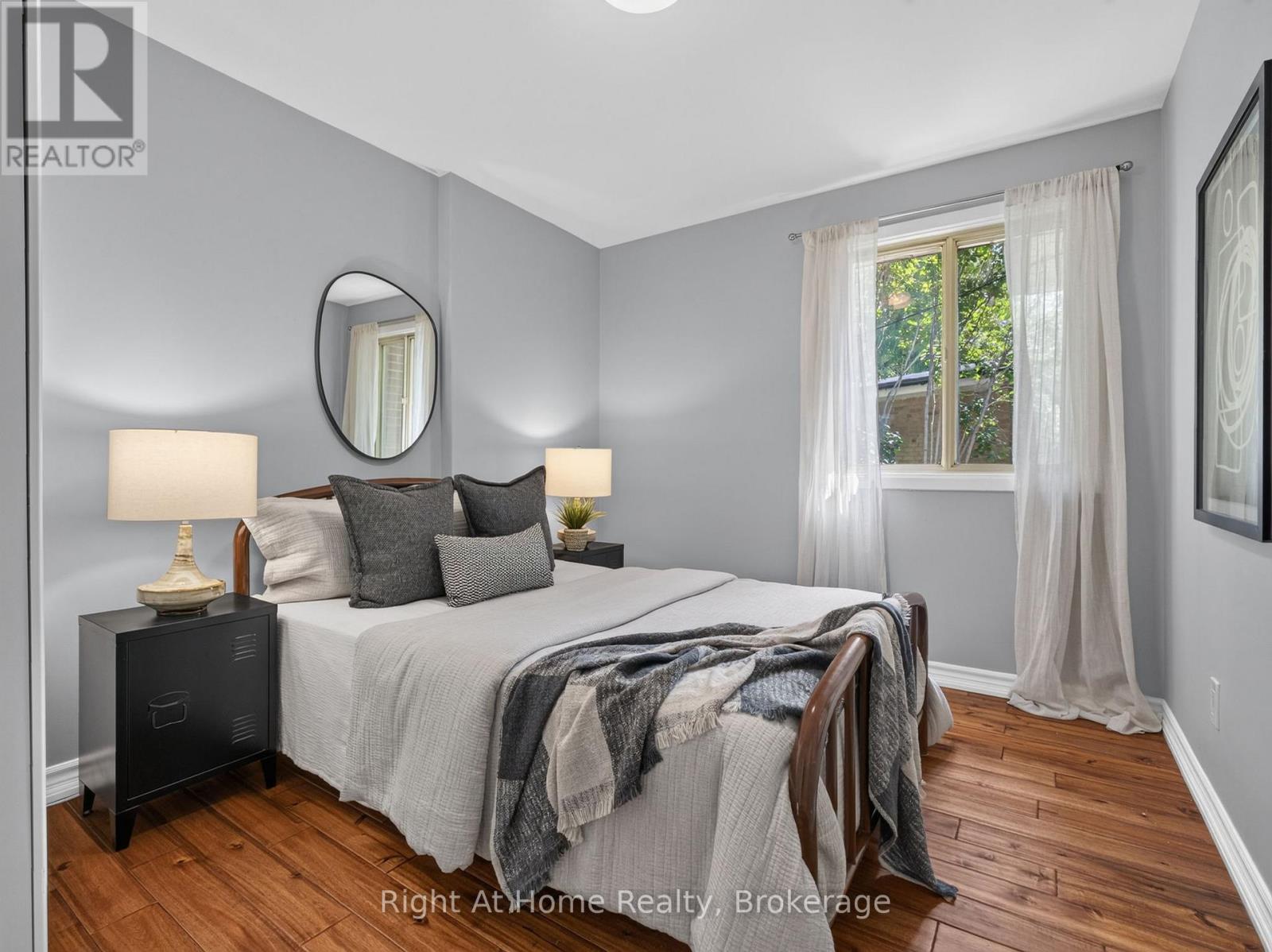 39 Benlight Crescent, Toronto, Ontario  M1H 1P4 - Photo 22 - E13509566