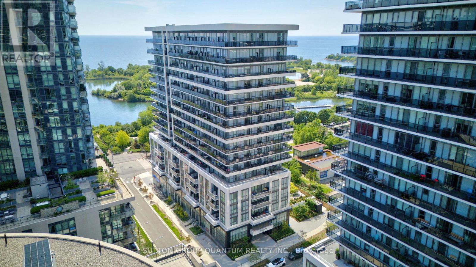 602 - 65 ANNIE CRAIG DRIVE, Toronto, Ontario