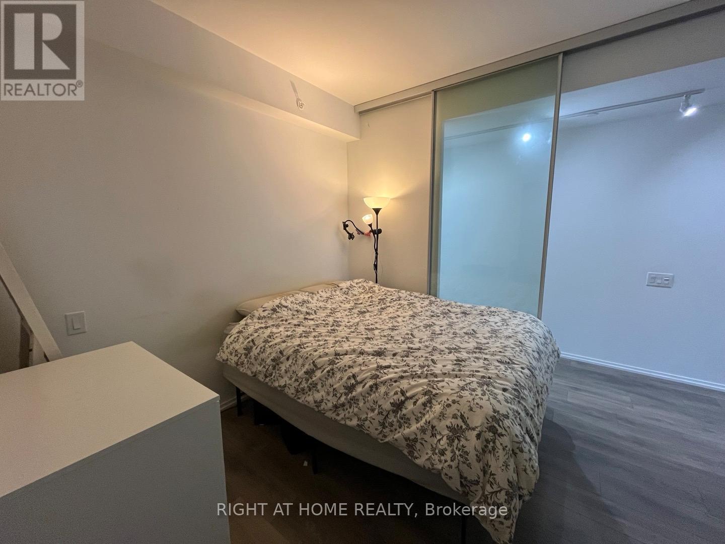 808 - 45 Charles Street E, Toronto, Ontario  M4Y 0B8 - Photo 5 - C13509570