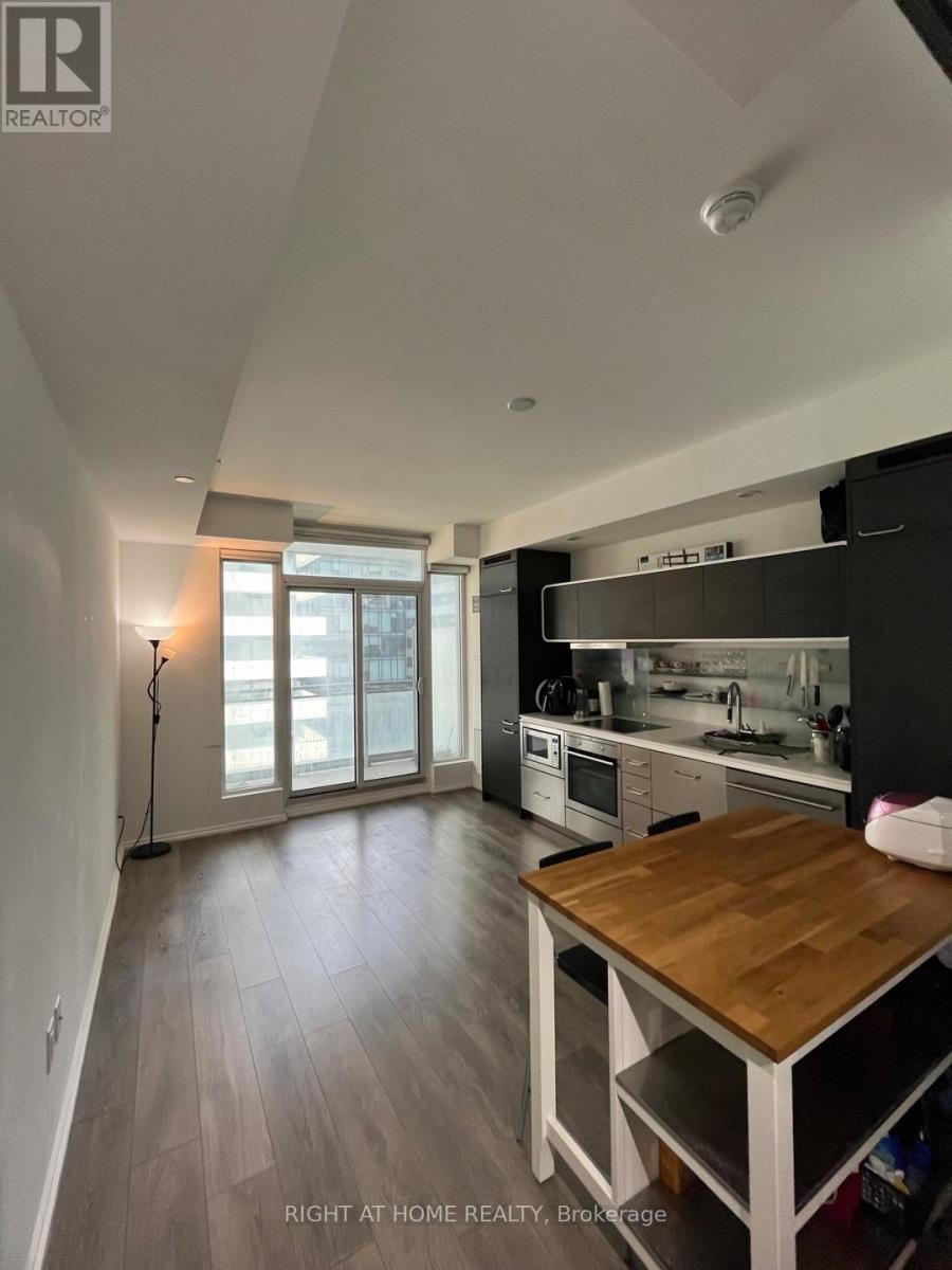 808 - 45 Charles Street E, Toronto, Ontario  M4Y 0B8 - Photo 3 - C13509570