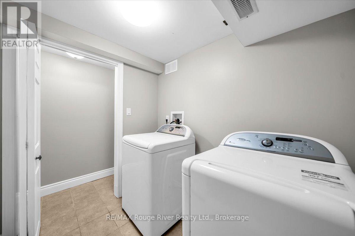 1441 Wecker Drive, Oshawa, Ontario L1J 6N1 - Photo 32 - E13506932