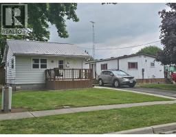 8-10 HENRY STREET, Wallaceburg, Ontario