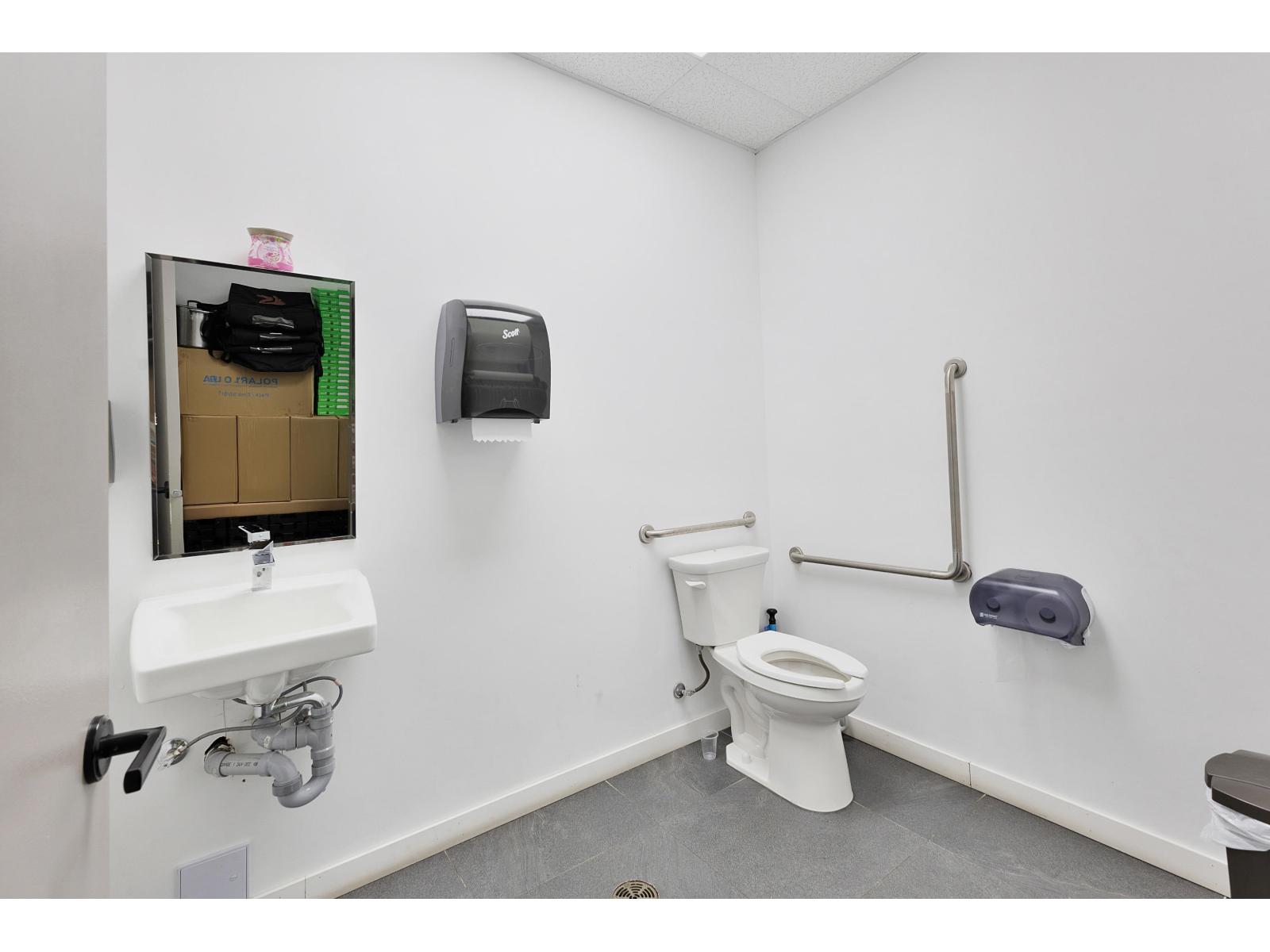 Listing image 17