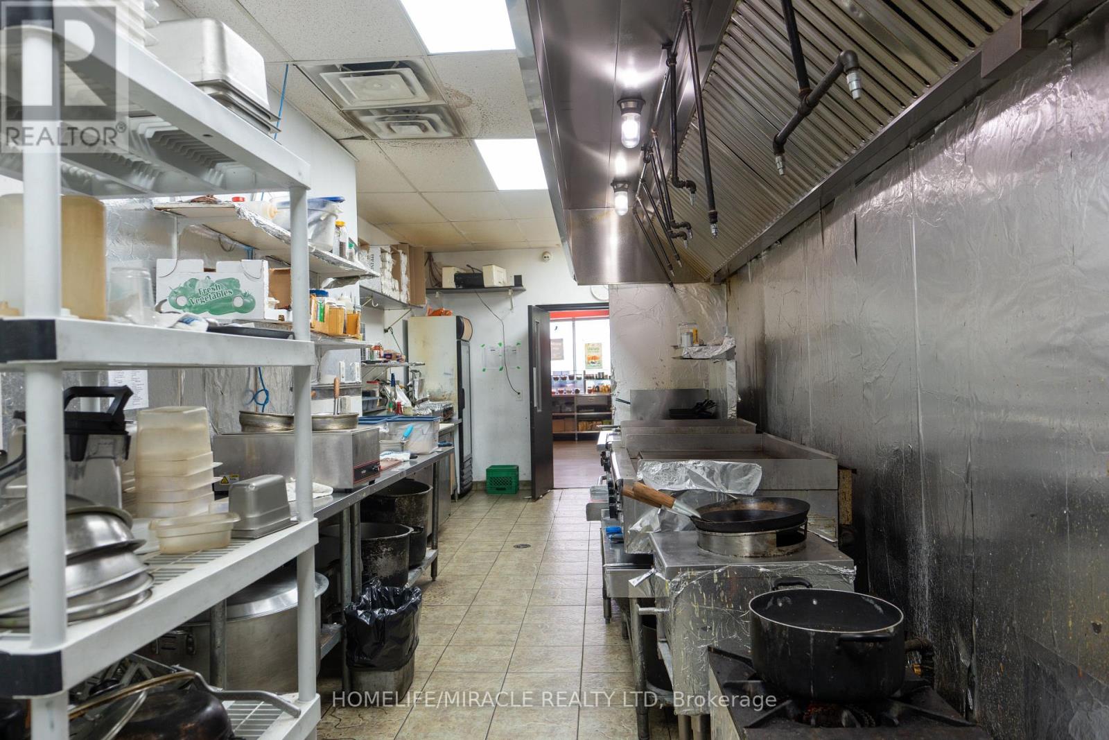 671 MARKHAM ROAD, Toronto, Ontario