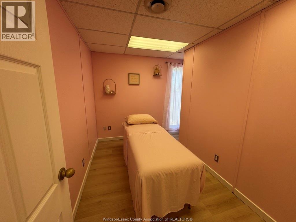 527 Murphy Rd. Unit# 201, Sarnia, Ontario  N7S 5B6 - Photo 8 - 26015742
