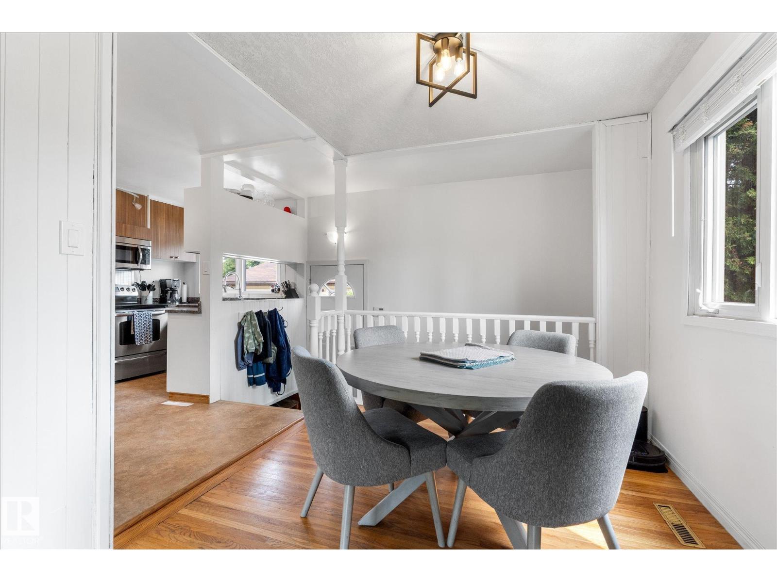 15612 83 Av NW, Edmonton, Alberta  T5R 3T7 - Photo 9 - E4496580