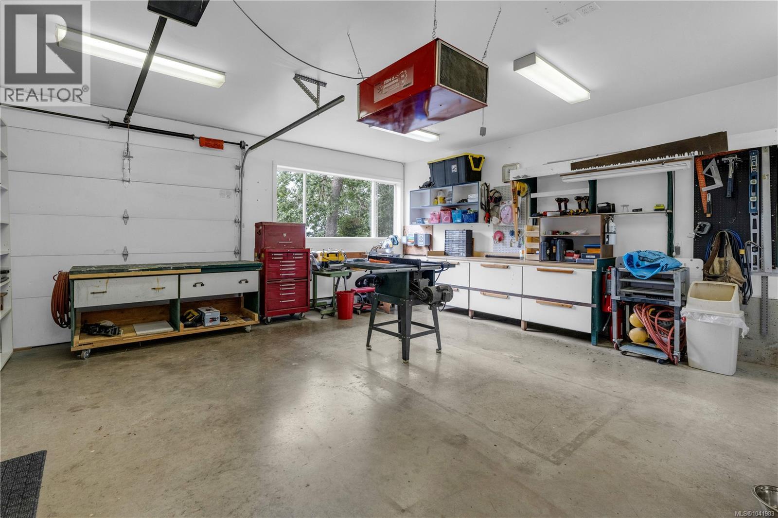 Listing image 28