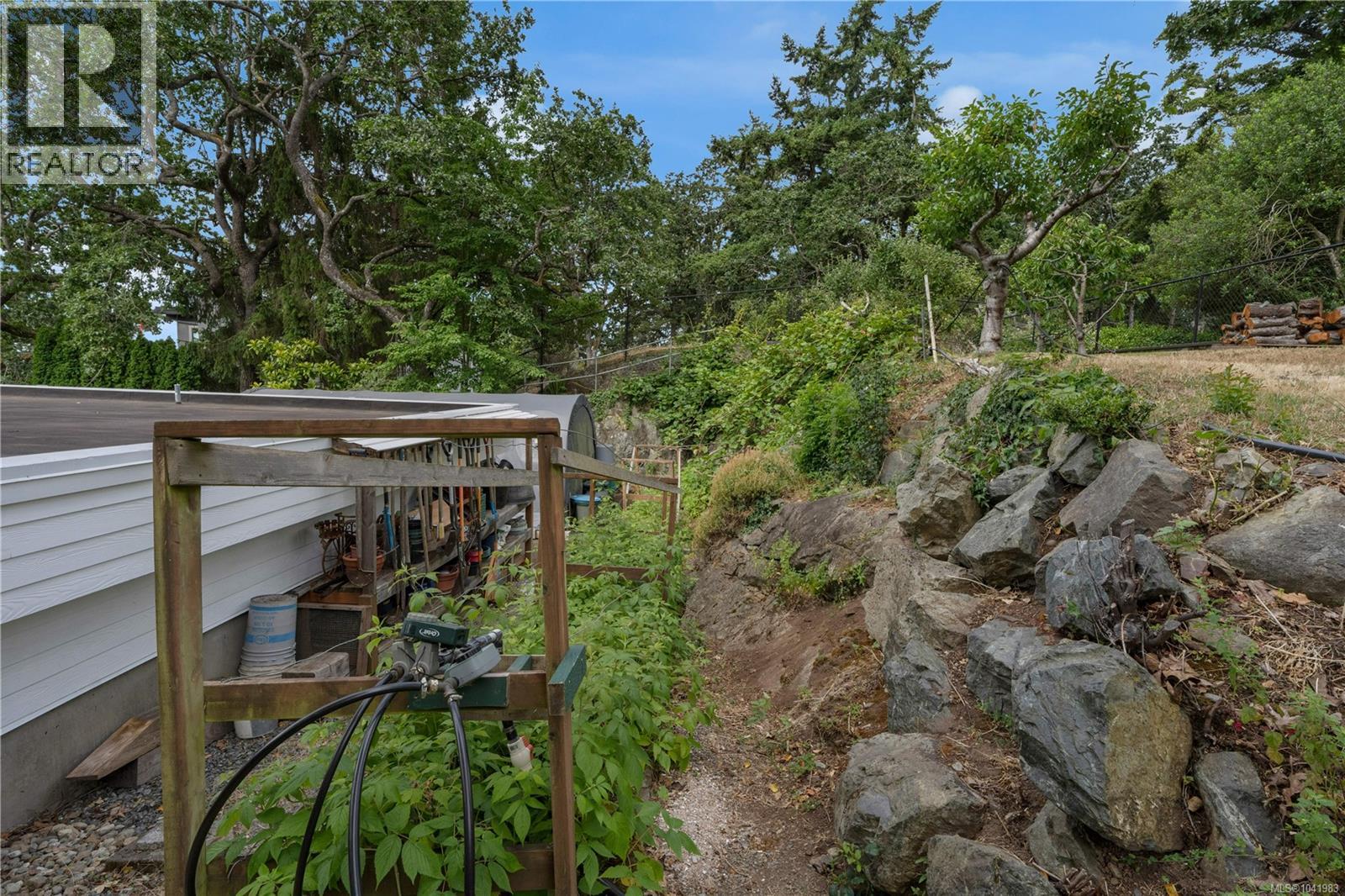 Listing image 33
