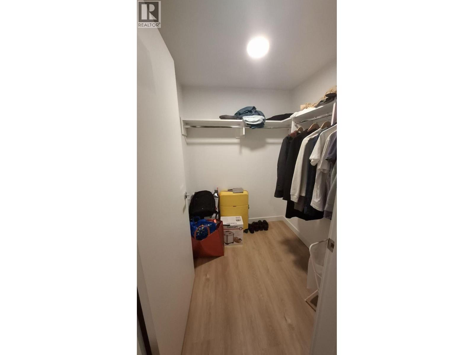 9888 University Crescent, Burnaby, British Columbia  V5A 0G4 - Photo 5 - R3141763