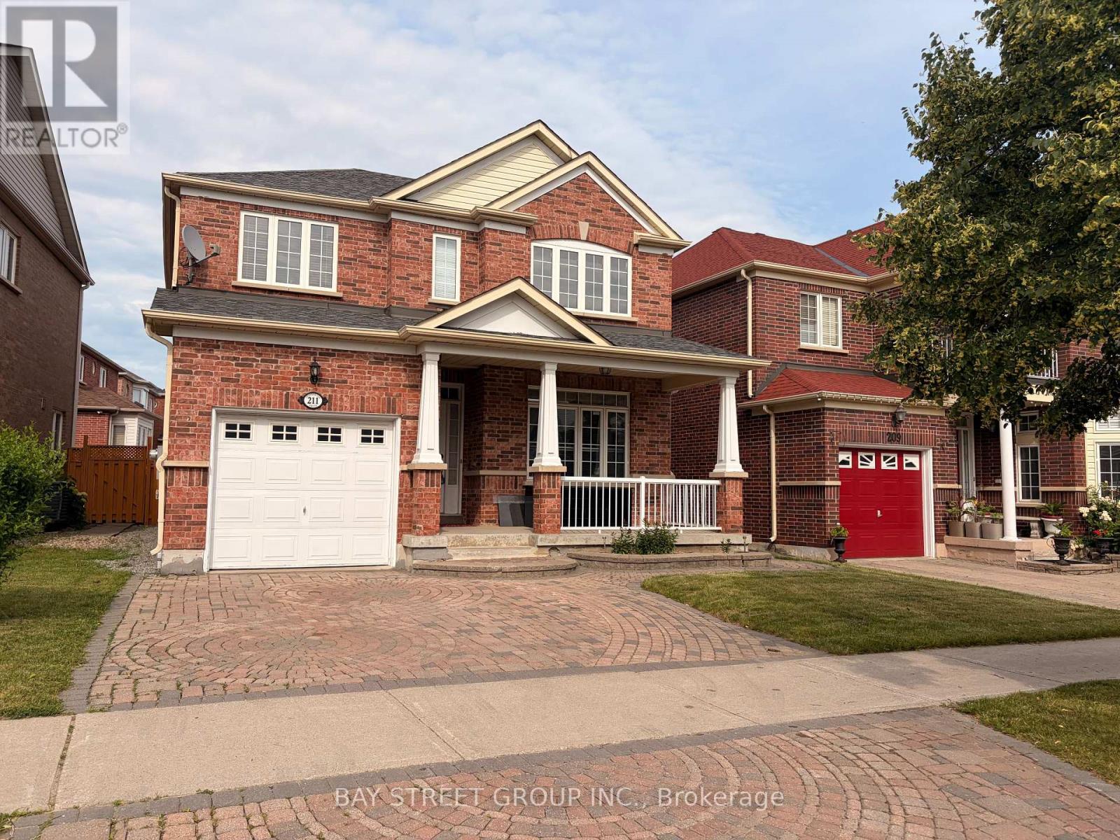 211 STONEBRIDGE DRIVE, Markham, Ontario