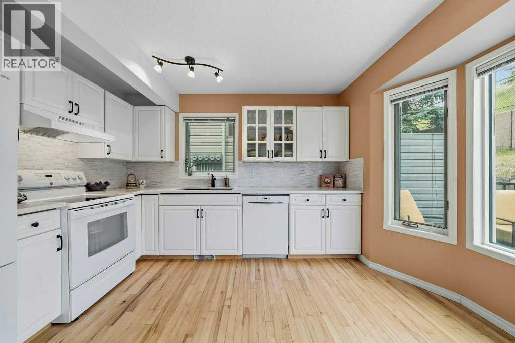 68 Patina Point Sw, Calgary, Alberta  T3H 3J7 - Photo 14 - A2325728